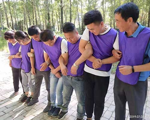 年中大会