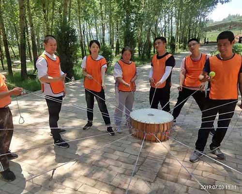 年中大会
